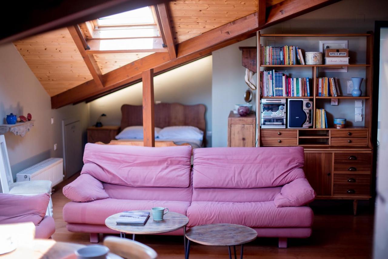 Country Style Attic In The Heart Of Prevezaアパートメント エクステリア 写真